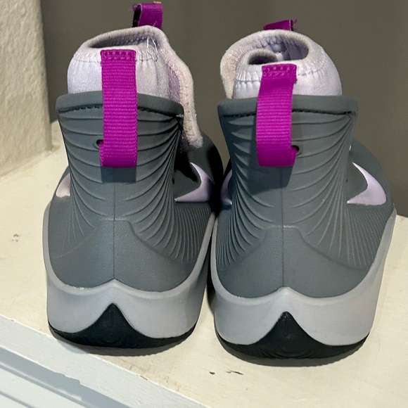 Nike Toddler Size 8C Binzie Boot Rain Boots Waterproof Grey/Violet BQ5382 003 - Picture 7 of 10